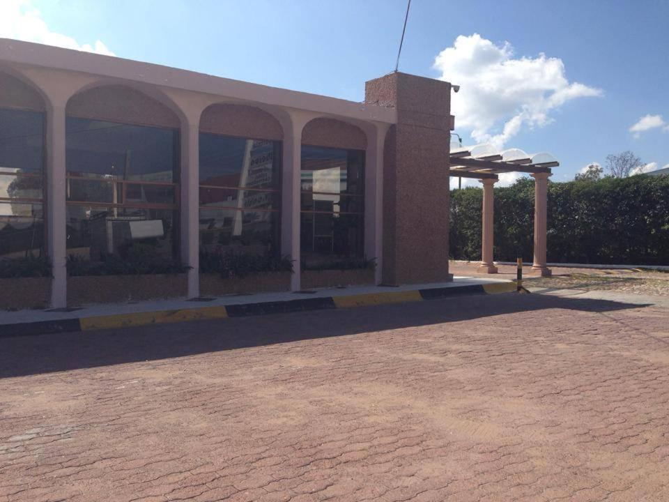 Motel La Fortuna Fresnillo Esterno foto